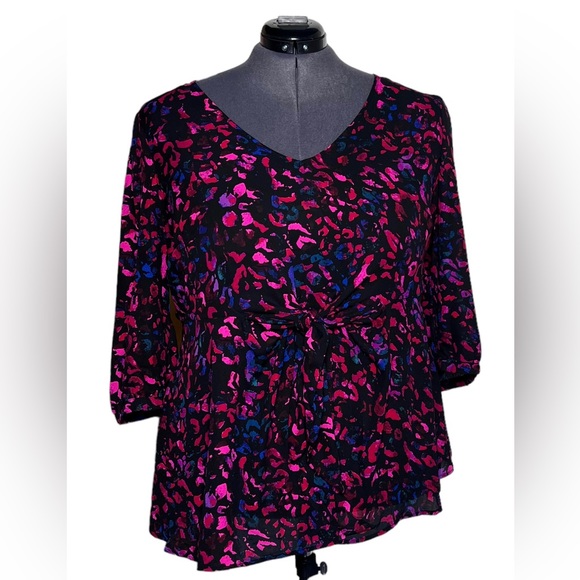 torrid Tops - Torrid Peplum Georgette Tie-Front Blouse (Size 2)